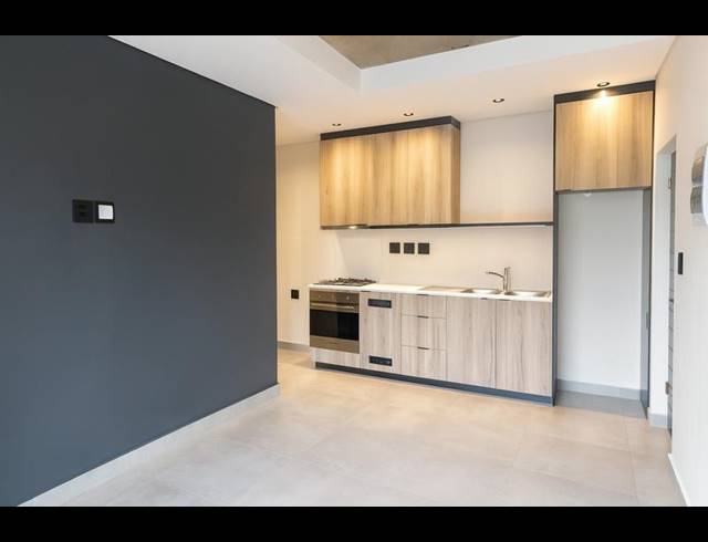 1 BEDROOM PROPERTY TO RENT IN WATERKLOOF PARK